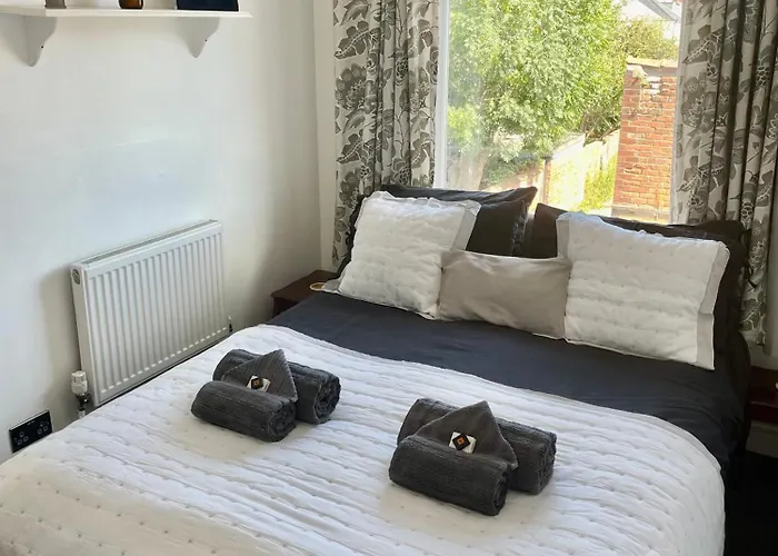 Entire Holiday Home In Blackpool With Free Parking And A Private Patio Garden