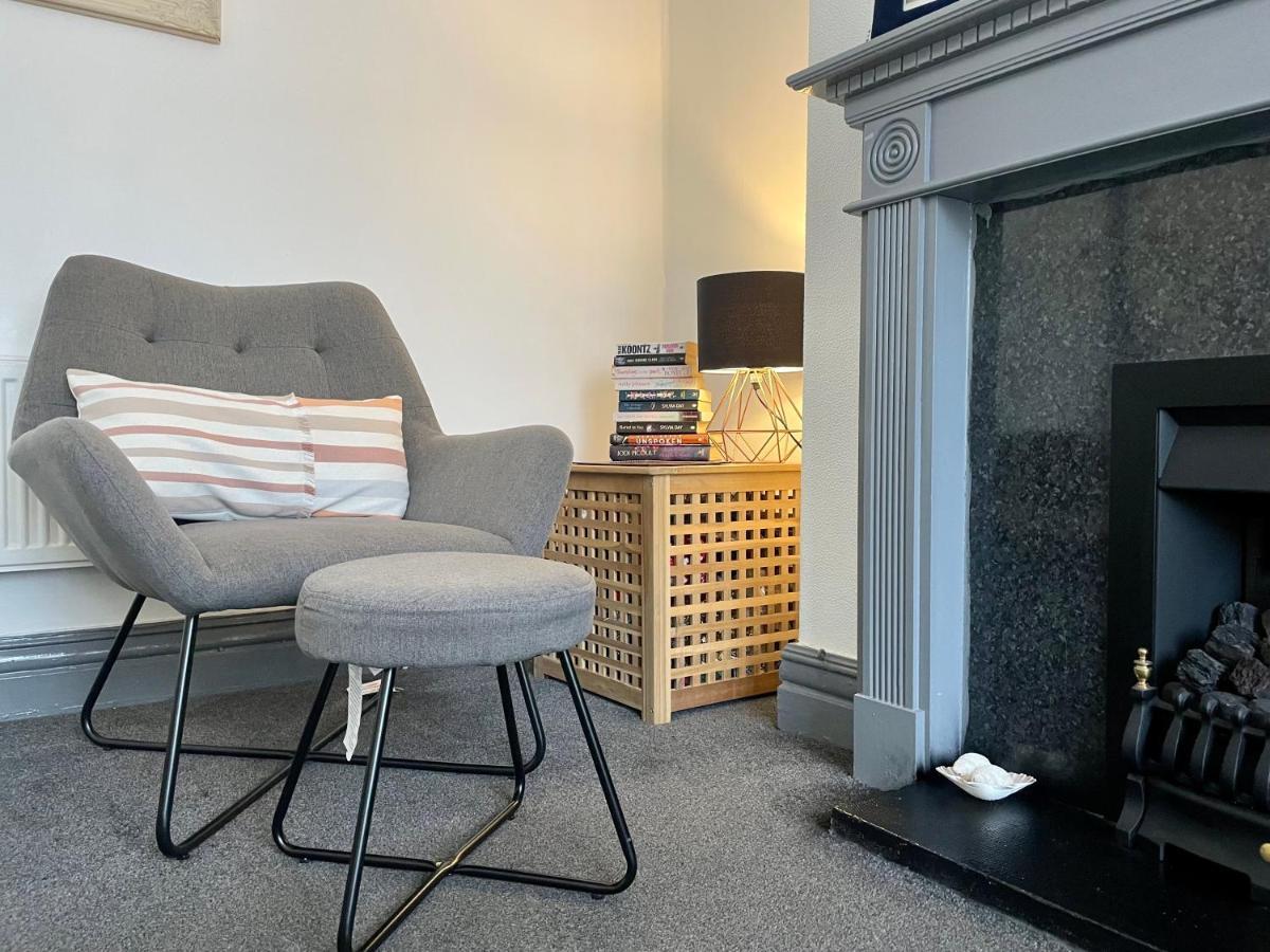 Entire In With Free Parking And A Private Patio Garden * Blackpool