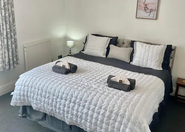 Entire Holiday Home In Blackpool With Free Parking And A Private Patio Garden